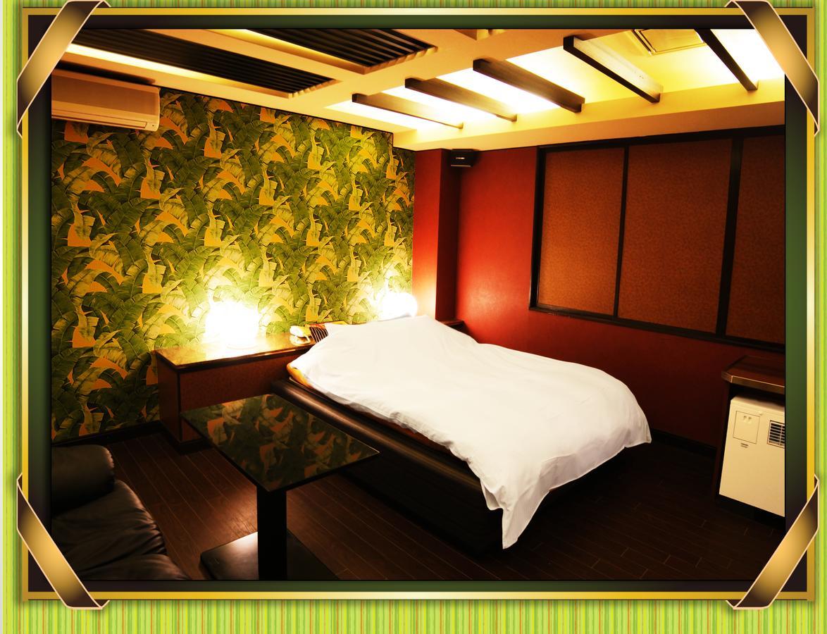 Kyoto Hotel Crown (Adults Only) מראה חיצוני תמונה