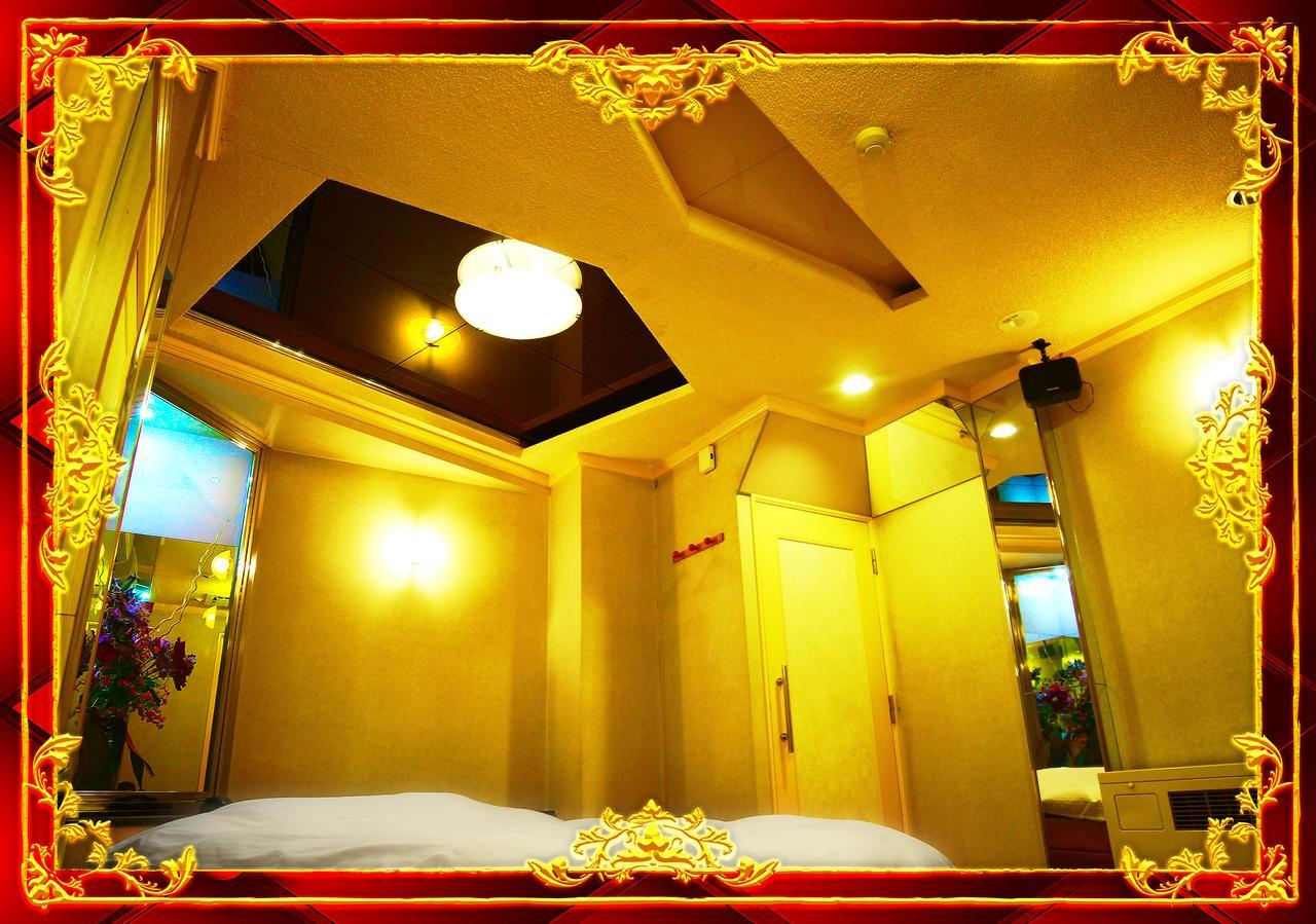 Kyoto Hotel Crown (Adults Only) מראה חיצוני תמונה