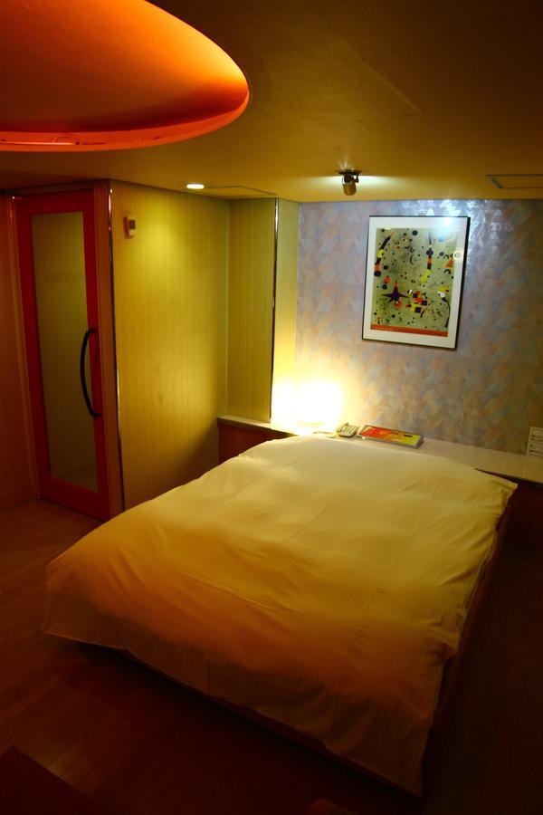Kyoto Hotel Crown (Adults Only) מראה חיצוני תמונה